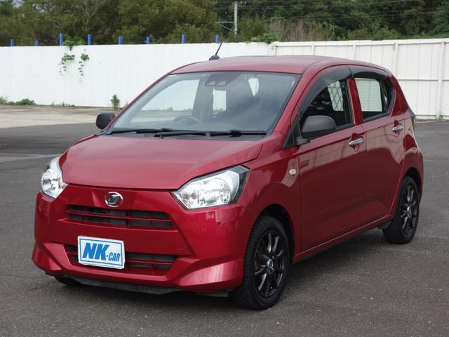 広い敷地に普通車・軽自動車・商用車合わせて在庫車両約３００台展示中です！