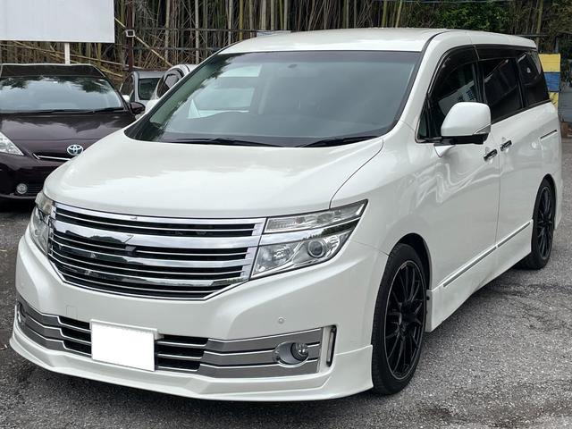 ライダー　黒本革シート　マニュアルシート　全周囲カメラ　ナビ　ＴＶ　両側電動スライドドア　ＨＩＤ　スマートキー　３列シート　フルフラット　革シート　オットマン　ＣＶＴ　アルミホイール　Ｂｌｕｅｔｏｏｔｈ　盗難防止システム　衝突安全ボディ