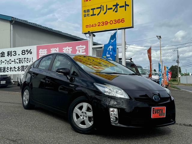 Ｇ　ＥＴＣ　オートクルーズコントロール　アルミホイール　オートライト　ＣＶＴ　スマートキー　アイドリングストップ　電動格納ミラー　盗難防止システム　ＣＤ　衝突安全ボディ　ＡＢＳ　ＥＳＣ　エアコン