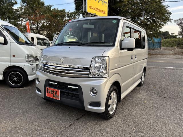 エブリイワゴン(スズキ) ＰＺターボ　ドライブレコーダー　ＥＴＣ　両側スライド・片側電動　ナビ　ＴＶ　キーレスエントリー　シートヒーター　ターボ　ＡＴ　盗難防止システム　ＡＢＳ　ＣＤ　アルミホイール　衝突安全ボディ　エアコン 中古車画像