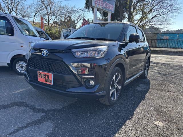 万が一の事故に備える、安心のドライブレコーダー付☆ アイドリングストップ　電動格納ミラー　シートヒーター　ＣＶＴ　ＣＤ