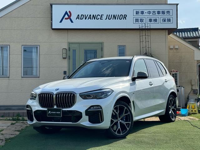 ＢＭＷ Ｘ５ Ｍ５０ｉ　黒革　ＨＵＤ　３６０°カメラ