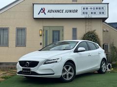 V40 T3 キネティック ワンオーナー 純正ナビ バックカメラ フルセグ 禁煙車 プッシュスタート LEDヘッドライト 純正AW コーナーセンサー ブラインドスポットモニター 衝突軽減ブレーキ オートクルーズ ETC 中古車画像