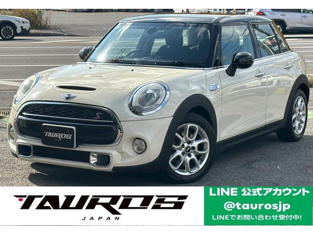 ＭＩＮＩ(ミニ) クーパーＳ　ユーザー買取車／２トーン／純正ＨＤＤナビ／ブルートゥース接続／ＨＩＤヘッドライト／ＥＴＣ車載器／プッシュスタート／スマートキー／ドライブレコーダー／リアフォグランプ／純正１６インチＡＷ／フルフラット 中古車画像