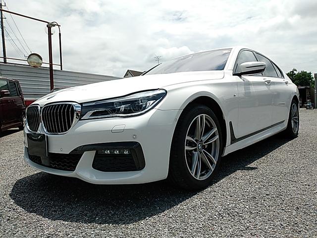 ＢＭＷ ７シリーズ ７４０ｉ　Ｍスポーツ　黒革シート　サンルーフ