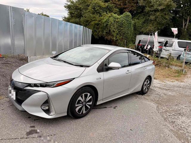 ボタンひとつでエンジンスタート！プッシュスタート付！ スマートキー　盗難防止システム　ＵＳＢ　衝突安全ボディ　ＡＢＳ　ＥＳＣ