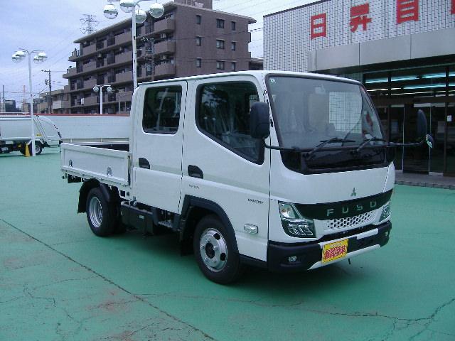 ☆登録済未使用車専門店☆お得に新型車に乗れます！