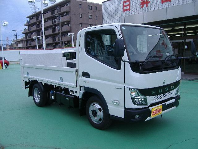 ☆登録済未使用車専門店☆お得に新型車に乗れます！