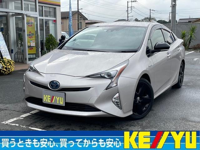 プリウス Ｓツーリングセレクション衝突軽減【走行３４，７１６ｋｍ】　【ヒーター付黒革シート】【２０２１年製ＢＳ夏タイヤ＆２０２０年製ＴＯＹＯ冬タイヤセット】【Ｂｌｕｅｔｏｏｔｈオーディオ対応ＳＤナビ／Ｂカメラ／ＥＴＣ●セルスター製ドラレコ前後２カメラ】室内ＬＥＤ