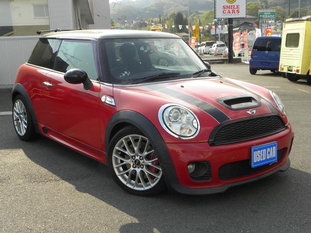 ＭＩＮＩ ＭＩＮＩ ジョンクーパーワークス　６速マニュアル車　Aftermarketナビ　フルセグＴＶ