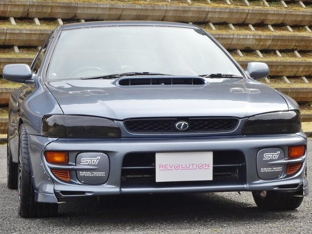 ＷＲＸタイプＲ　ＳＴｉバージョンＶ　２２Ｂワイドボディ・２１．９万ｋｍ時９万ｋｍ走行Ｖｅｒ６用エンジン載せ換え・タイミングベルト交換済・燃料ポンプ交換済・クラッチ残量９０％・ＯＺ１７インチアルミホイール・エアコン・パワステ