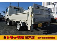 トヨタ　トヨエース　　積載９００ｋｇ　超低床　垂直パワーゲート