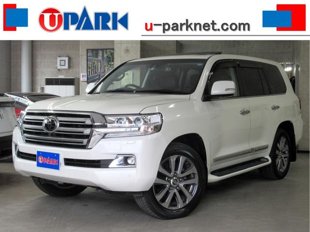 TOYOTA LAND CRUISER ZX | 2019 | PEARL WHITE | 19382 km TOYOTA LAND CRUISER ZX | 2019 | PEARL WHITE | 19382 km