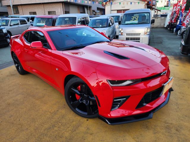 シボレーカマロ(シボレー) ＳＳ　６２００ｃｃ　レザーシート　２０ＡＷ　ＢＯＳＥサウンド　Ｖ８エンジン　　バックカメラ　ＨＵＤ　Ａｐｐｌｅｃａｒｐｌａｙ対応ディスプレイ　ｂｌｕｅｔｏｏｔｈ　ＬＥＤヘッドライト 中古車画像