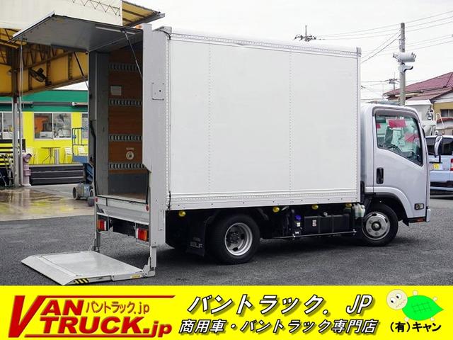 １０尺　パネルバン　２トン　サイドドア　跳上垂直パワーゲート　積載１８００ｋｇ　ラッシング４段　床フック３対　バックカメラ　ＥＴＣ　ナビ　キーレス　左電格ミラー　フォグランプ　衝突軽減ブレーキ　ＡＴ　アルミバン　車両総重量４９８５ｋｇ