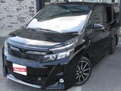 トヨタ　ヴォクシー　ＺＳ　ＧＲスポーツ　後期型　ＧＲ専用エアロ