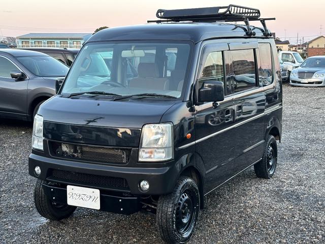 マツダ スクラム 　４ＷＤ　５ＭＴ　リフトアップ　フォグランプ　ルーフキャリア　社外オーディオ　キーレス　パワーウィンドウ　修復歴なし　貨物登録