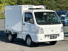 NT100クリッパートラック 低温冷蔵冷凍車-30°C設定 菱重コールドチェーン2コンプ仕様 菱重コールドチェーン2コンプレッサー冷凍機 片側スライドドア リヤロックロッド扉 社外ナビ・TV・ETC 助手席エアバッグ ABS 90度ストッパー 樹脂製スノコ 庫内ライト 荷箱カギ 中古車画像