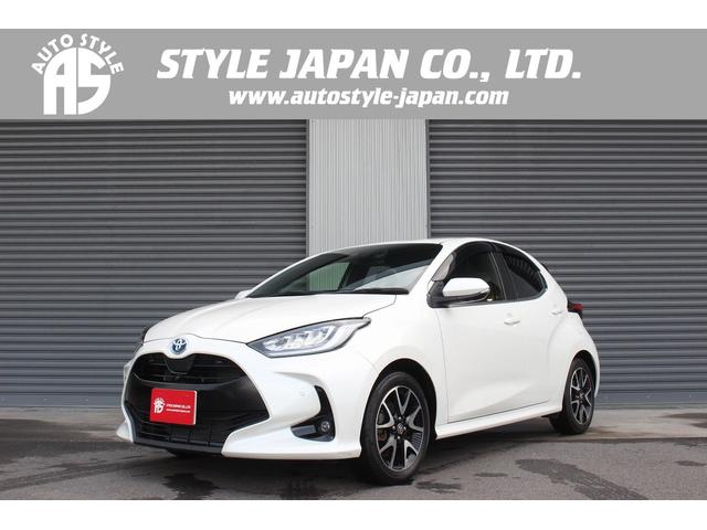 ハイブリッドＺ　純正メモリーナビ　全周囲カメラ　フルセグ／Ｂｌｕｅｔｏｏｔｈ　クリアランスソナー　衝突軽減ブレーキ　車線逸脱システム　レーダークルーズ　ＬＥＤヘッドライト　オートマチックハイビーム　前席シートヒーター
