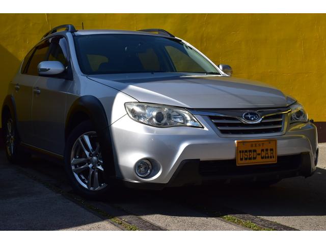 2.0i 4WD ナビTV Bカメラ Pスタート タイヤ新品(1枚目)