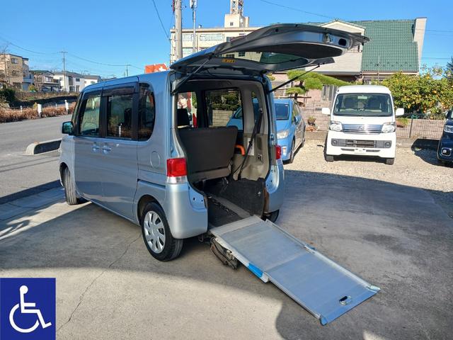 福祉車両　スローパー　電動固定式　後席付４人乗り♪ スローパー　電動固定式　後席付４人乗り　ワンオーナー車　福祉車両多数有♪