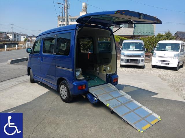 カスタムターボＲ　福祉車両　スローパー　電動ウインチ　リアヒーター　ＣＤ　キーレス　補助席付