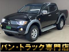 三菱　トライトン　ベースグレード　４ＷＤ　ナビ　地デジ