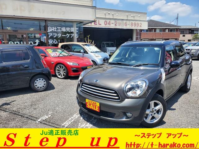 ＭＩＮＩ ＭＩＮＩ クーパー　クロスオーバー　走行３０００キロ台　純正１６ＡＷ