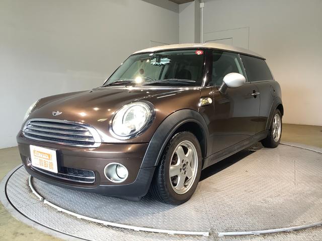 ＭＩＮＩ ＭＩＮＩ クーパー　クラブマン　１５インチ純正アルミ　スマートキー　プッシュスタート　フォグランプ　禁煙車　車検令和７年６月まで有り