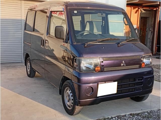 ミニキャブバン(三菱) ＣＤ　５速マニュアル　タイベル交換ステッカー有り　ハイルーフ　前席パワーウインド　キーレス　エアコン 中古車画像
