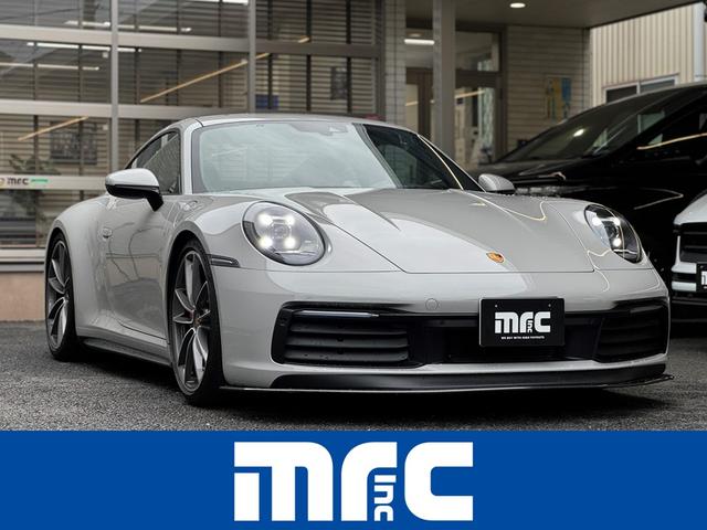 ９１１ ９１１カレラＳ　スポーツクロノＰＫＧ　スポーツエグゾーストＧＴスポーツステアリング　ＧＴ３純正サイドスカート　デジタルインナーミラー　Ａｐｐｌｅカープレイ　オートエアコン　２０／２１カレラクラシックＡＷ　Ｂモニター（1枚目）