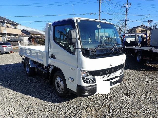 　３ｔ　全低床　新明和製　ダンプ　ＭＴ