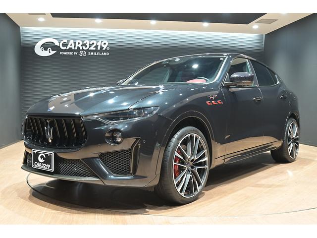 レヴァンテ(マセラティ) トロフェオ　ＯＰカラー　ネロリベーレ／ＯＰ２２インチＡＷ／ＯＰレッドキャリパー／３Ｄカーボンインテリアトリム／４ゾーンオートマチッククライメートコントロール／Ｂｏｗｅｒｓ＆Ｗｉｌｋｉｎｓ／ステアリングヒーター／ 中古車画像