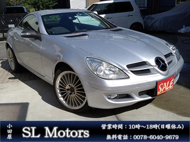 メルセデス・ベンツ ＳＬＫ ＳＬＫ３５０　記録簿Ｒ４・３・１・Ｈ３０／ＨＩＤ／フォグ／ＥＴＣ／Ｂカメラ／ＡＭＧ１８インチアルミホイール／オープン動作確認済み／シートヒーター／ハーマンカードンスピーカー／クルーズコントロール