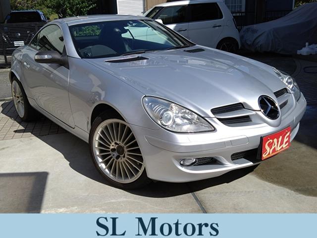 ＳＬＫ３５０　記録簿Ｒ４・３・１・Ｈ３０／ＨＩＤ／フォグ／ＥＴＣ／Ｂカメラ／ＡＭＧ１８インチアルミホイール／オープン動作確認済み／シートヒーター／ハーマンカードンスピーカー／クルーズコントロール