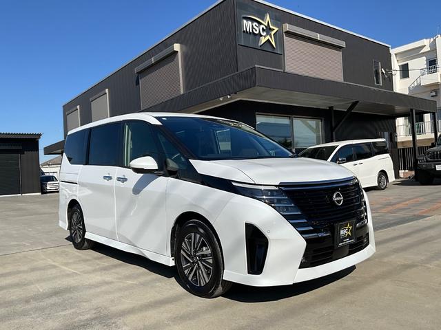 旅行やレジャーにと様々なシーンで期待に応えるナビ付！ 後席モニター　３列シート　フルフラット　ＣＶＴ　アルミホイール　ＡＢＳ