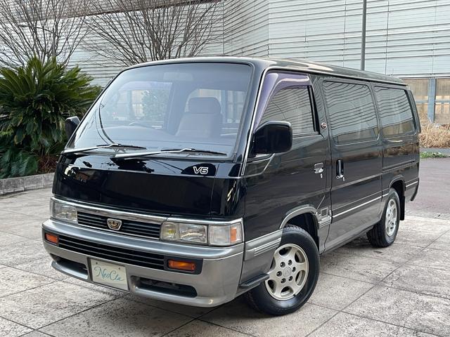 日産 ホーミーコーチ リムジン　走行４０００Ｋｍ