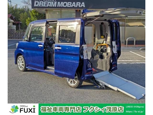 タント カスタムＸ　ＳＡＩＩＩ　福祉車両　車いす仕様車　両側パワースライドドア　スマートアシストＩＩＩ　電動ウインチ　運転席シートヒーター　ドライブレコーダー　ＥＴＣ　ＬＥＤヘッドライト　純正８インチフルセグナビ　バックカメラ（1枚目）