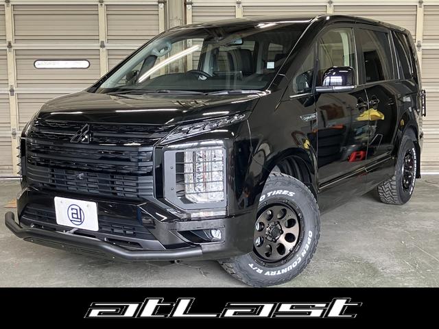 デリカＤ：５ シャモニー　登録済未使用車　１１型ナビ　ＪＡＯＳスキッドバー　新品１６インチＡｉｒＧマッシヴ＆オープンカントリーＲ／Ｔ　リアバンパーラプター塗装　テールレンズガード　ヘッドライトプロテクト　マッドフラップ（1枚目）