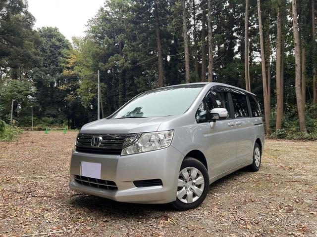 ステップワゴン(ホンダ) Ｇ　Ｌパッケージ　ドライブレコーダー　ＥＴＣ　ナビ　両側電動スライドドア　オートライト　キーレスエントリー　電動格納ミラー　３列シート　フルフラット　ウォークスルー　ＣＶＴ　ＣＤ　ＤＶＤ再生　ＵＳＢ　盗難防止システム 中古車画像