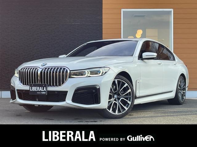７シリーズ(BMW) ７４０ｉ　Ｍスポーツ　サンルーフ　ＢＭＷレーザーライト　Ｈａｒｍａｎ／Ｋａｒｄｏｎサウンド　ヘッドアップディスプレイ　ワイヤレスチャージ　ディスプレイキー　ソフトクローズドア　ジェスチャーコントロール　ベンチレーション 中古車画像