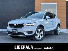 XC40  フルセグテレビバックカメラ(全周囲)クルーズコントロール(ACC)シートヒーターステアリングヒータープッシュスタートスマートキーパワーバックドアフットトランクオープナーETCLEDヘッドライト 中古車画像