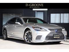 LS LS500h エグゼクティブ 銀影ラスター・プラチナ箔&西陣・ムーンルーフ・20インチノイズリダクションAW・リヤエンターテインメント・セミアニリン本革・12.3インチディプレイオーディオ(コネクティッドナビ対応)・HUD 中古車画像