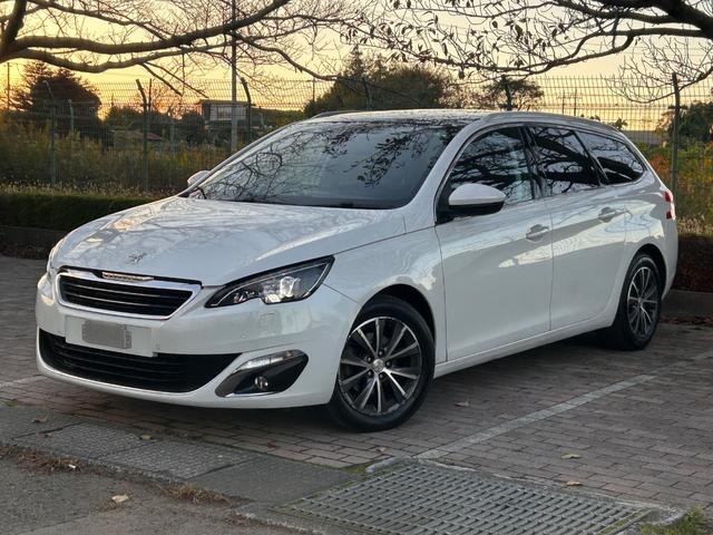 ３０８(プジョー) ＳＷ　アリュール 中古車画像