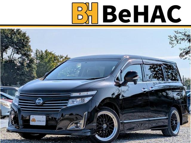 エルグランド 250ハイウェイスターアーバンクロム パートタイム4WD/後席モニター/19インチ社外アルミホイール/ETC/HIDライト/フォグライト/両側電動スライドドア/オットマン/電動格納ミラー/オートライト/ウインカー付きサイドミラー(1枚目)