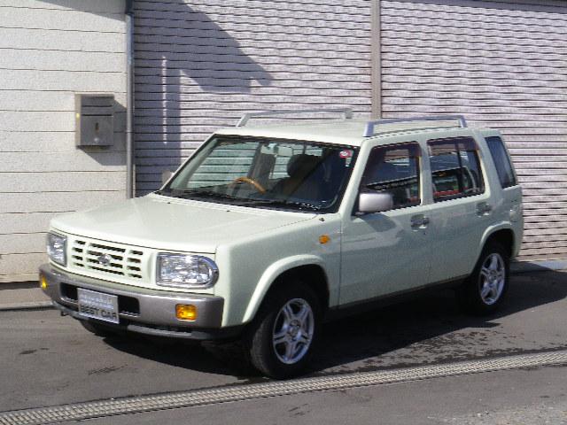 日産 ラシーン