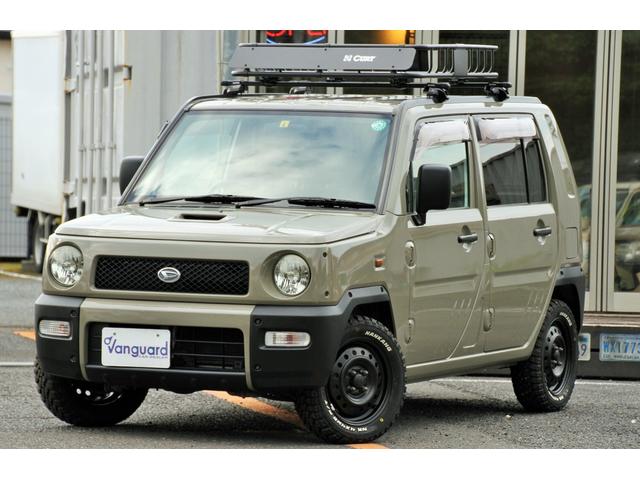 Daihatsu Naked