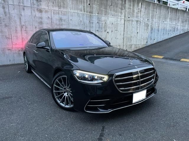 メルセデス・ベンツ Ｓクラス Ｓ４００ｄ　４マチック　ＡＭＧライン　自社ワンオーナー車　ＡＭＧライン　レザーエクスクルーシブＰＫＧ　ベーシックＰＫＧ　ガラススライディングルーフ　ブラックレザーシート　フロアマットプレミアム　３６０°ドライブレコーダー