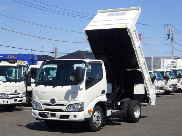 ダンプ　未使用　３ｔ４ナンバー　６ＭＴ　１５０ｐｓ　新明和ＤＲ２－０１１０ＳＹ（Ｒ０５）