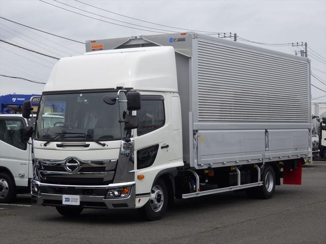 ウイング車　未使用　６２ワイド　ハイルーフ　リアエアサス　６ＭＴ　２４０ｐｓ　積載２．６ｔ　トランテックス（Ｒ０５）